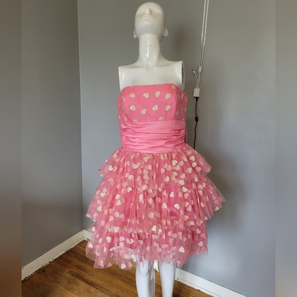 Betsey Johnson Dresses & Skirts - Vintage Betsey Johnson Pink Heart Party Dress, VGUC, Size 6